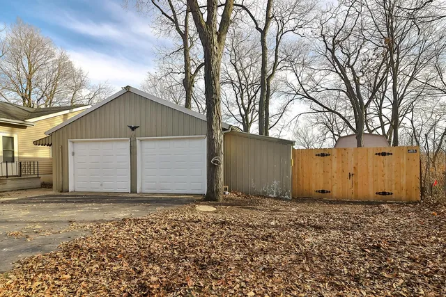 $349,900 | 4415 South Chana Road, Chana, IL 61015