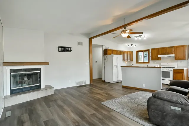 $349,900 | 4415 South Chana Road, Chana, IL 61015