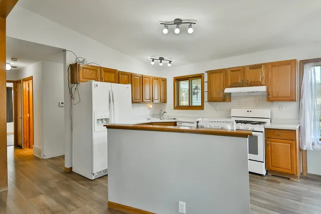 $349,900 | 4415 South Chana Road, Chana, IL 61015