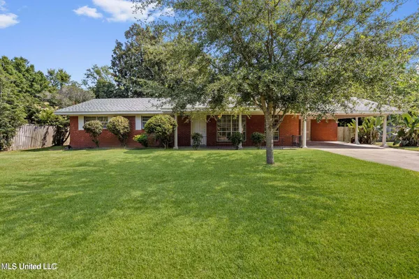 $2,000 | 2508 Shady Lane, Biloxi, MS 39531