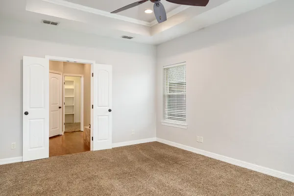 $385,000 | 124 Lakeway Lane, Longview, TX 75604