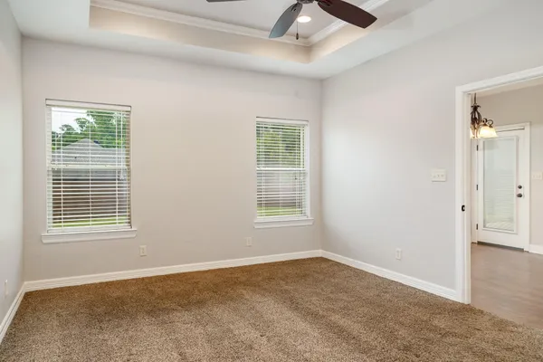 $385,000 | 124 Lakeway Lane, Longview, TX 75604