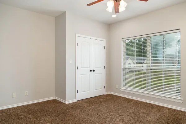 $385,000 | 124 Lakeway Lane, Longview, TX 75604