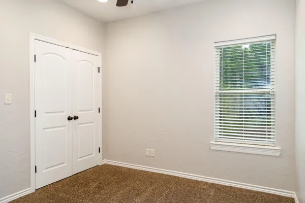 $385,000 | 124 Lakeway Lane, Longview, TX 75604