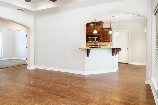 $385,000 | 124 Lakeway Lane, Longview, TX 75604