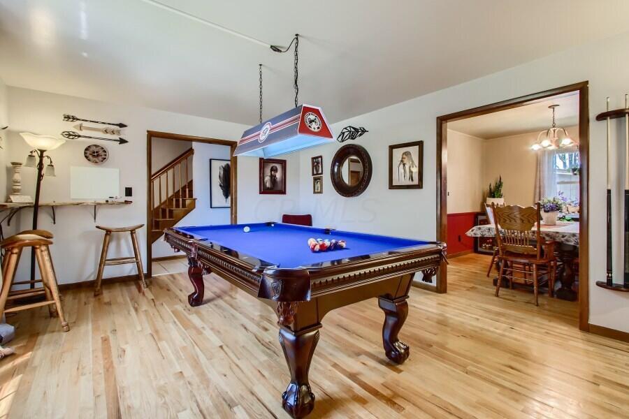 6058 Sandgate Road Columbus, OH 43229 - Photo 4 of 27 Living Room