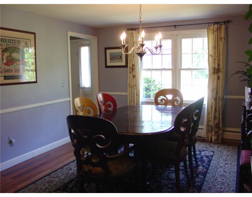 21 Briarwood Road Lincoln, RI 02865 - Photo 3 of 15 Dining Room.