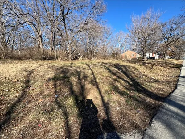 $50,000 | 8136 Flora Avenue, Kansas City, MO 64131