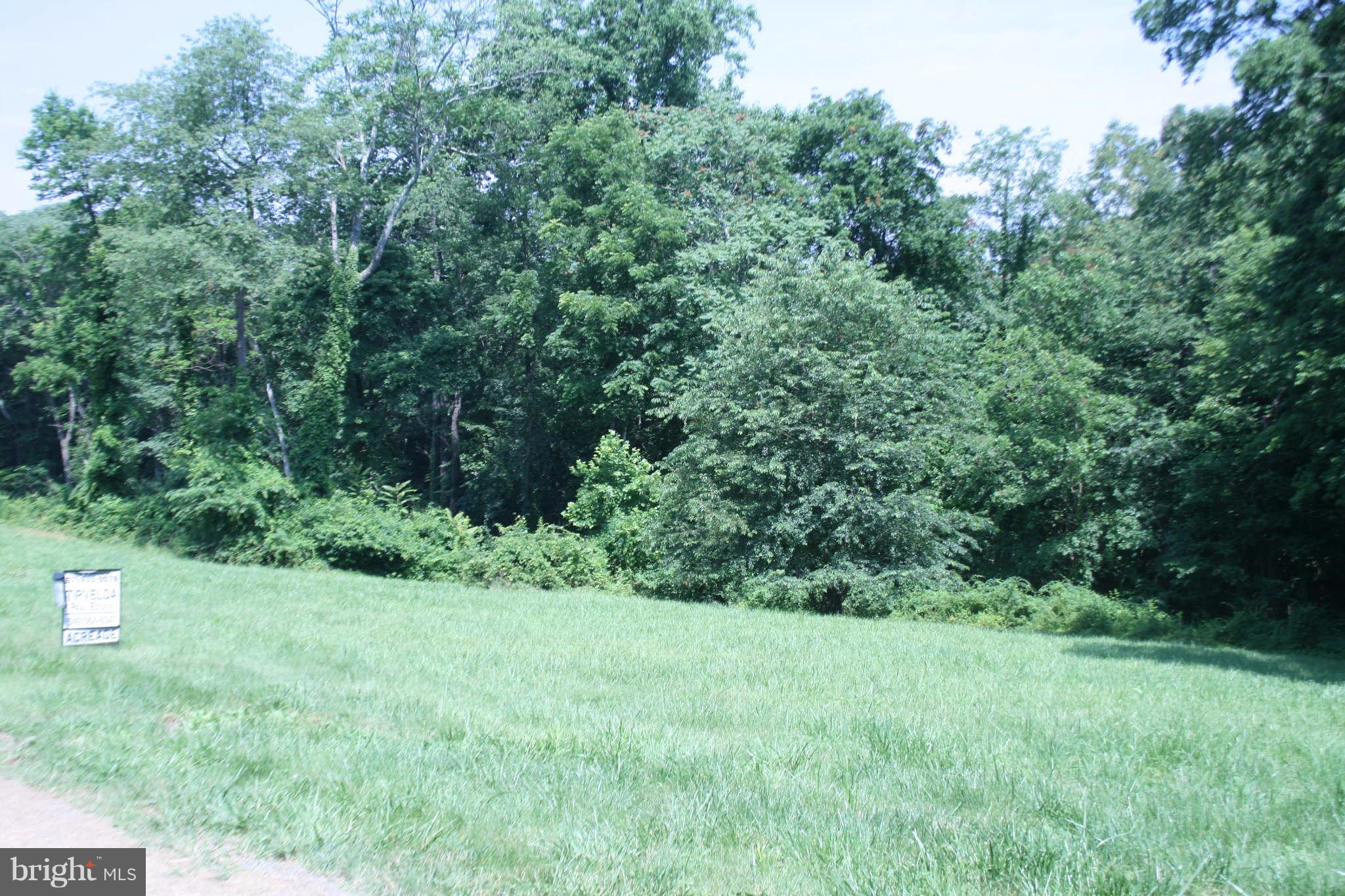 Un-un 20140 Ridge Marshall, VA 20115 - Photo 1 of 1 View