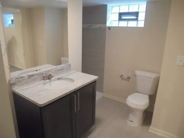 $3,125 | 408 West Sunset Road, Mount Prospect, IL 60056