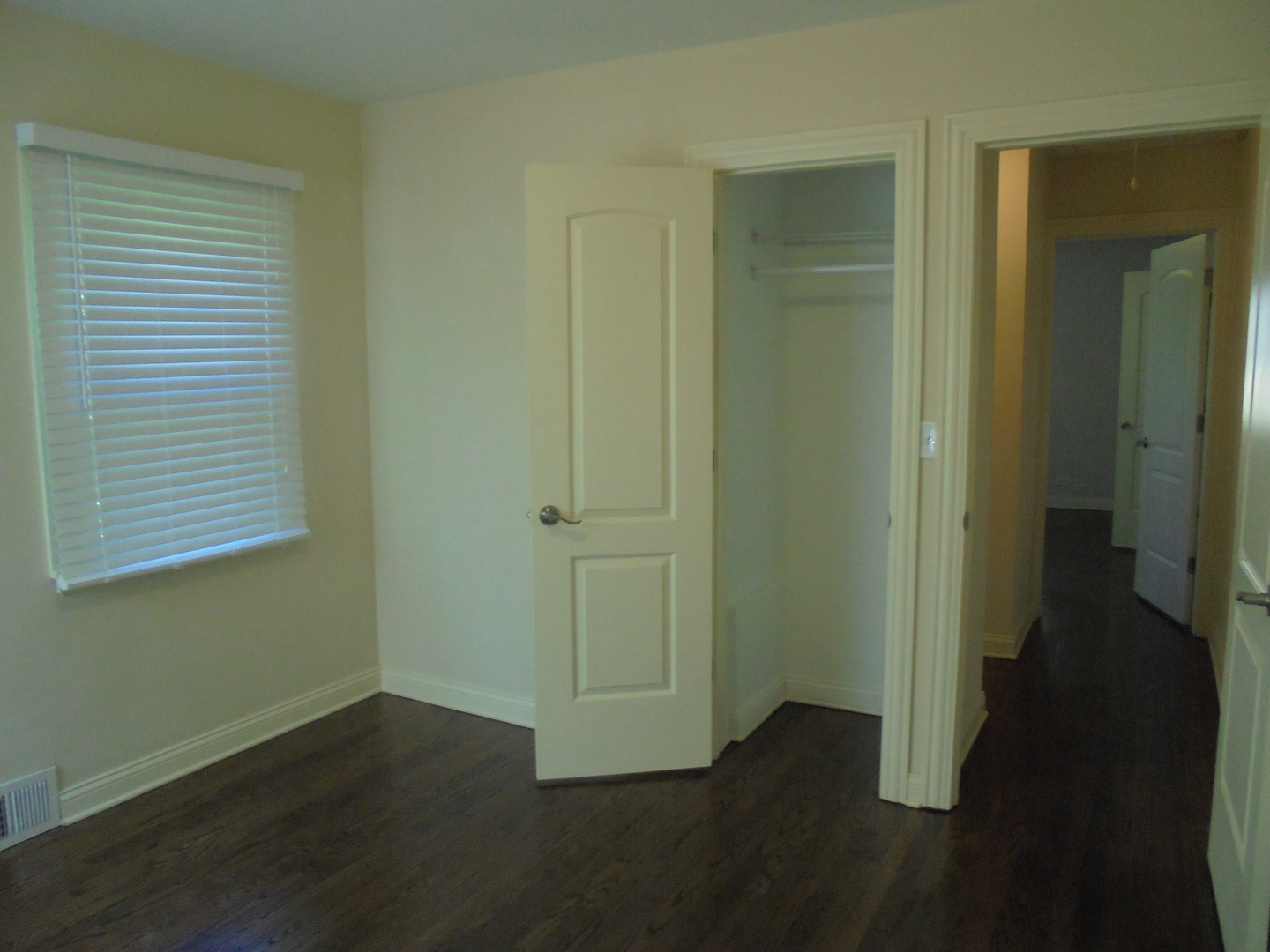 408 West Sunset Road Mount Prospect, IL 60056 - Photo 7 of 15