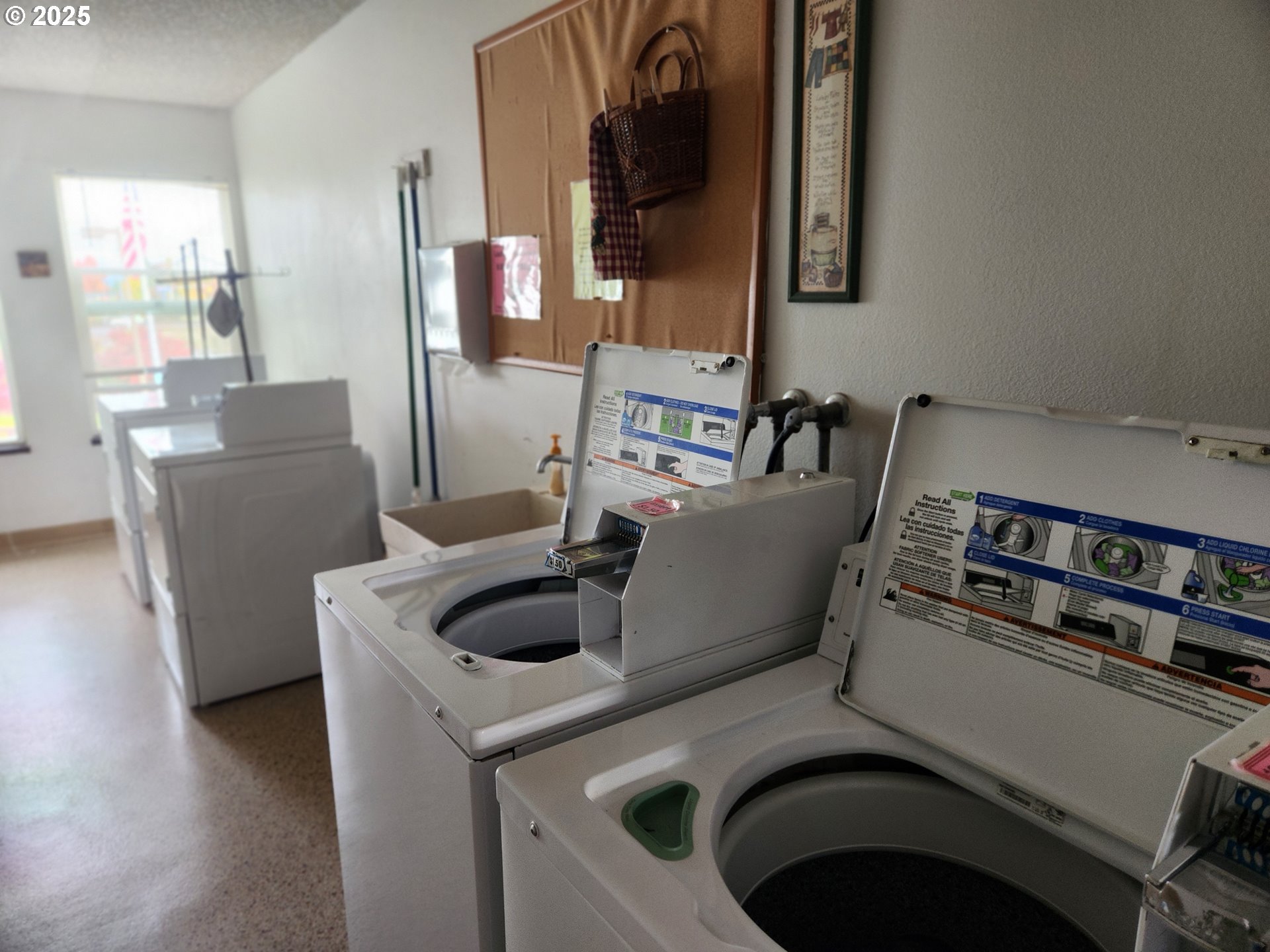 950 Evergreen Road, Unit 229 Woodburn, OR 97071 - Photo 24 of 33