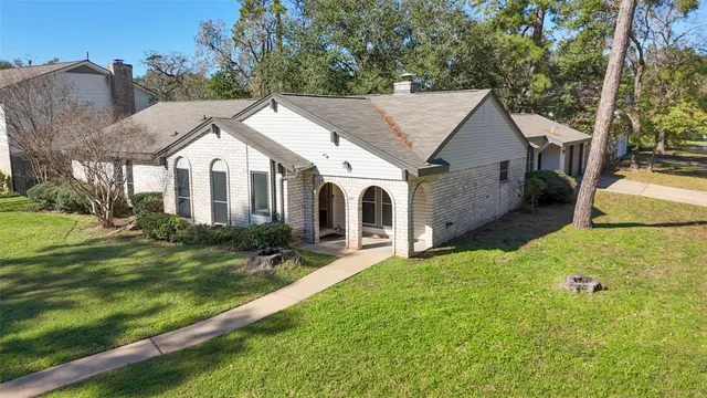 $293,900 | 202 Black Forest Drive, Spring, TX 77388
