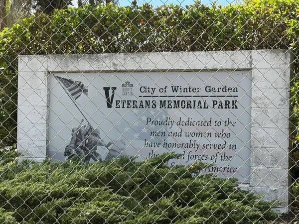 $298,900 | 636 South Park Avenue, Winter Garden, FL 34787