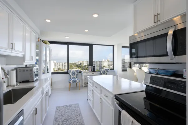 $6,000 | 3589 South Ocean Boulevard, Unit 801, South Palm Beach, FL 33480