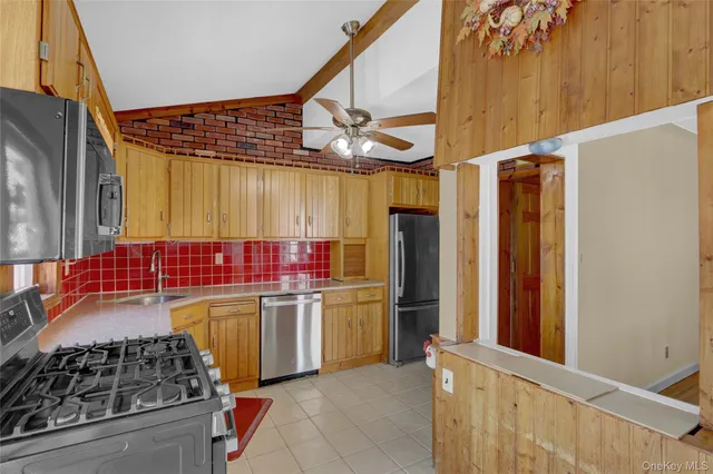 $749,999 | 57 Munro Boulevard, Valley Stream, NY 11581