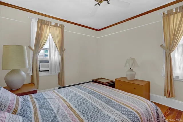 $749,999 | 57 Munro Boulevard, Valley Stream, NY 11581