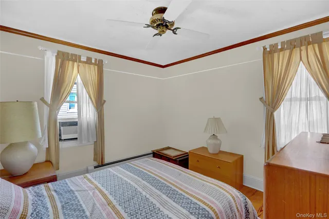 $749,999 | 57 Munro Boulevard, Valley Stream, NY 11581