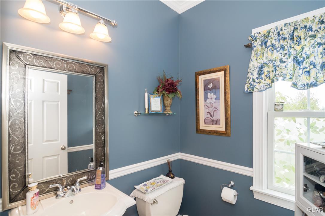 3982 Autumn Ridge Road Bethlehem, PA 18017 - Photo 16 of 39 Gallery Image 16