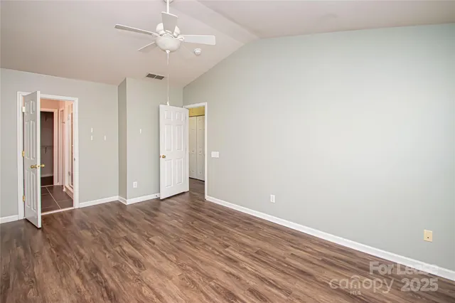 $2,100 | 2121 Kaybird Lane, Charlotte, NC 28270