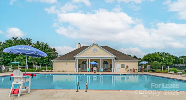 $2,100 | 2121 Kaybird Lane, Charlotte, NC 28270