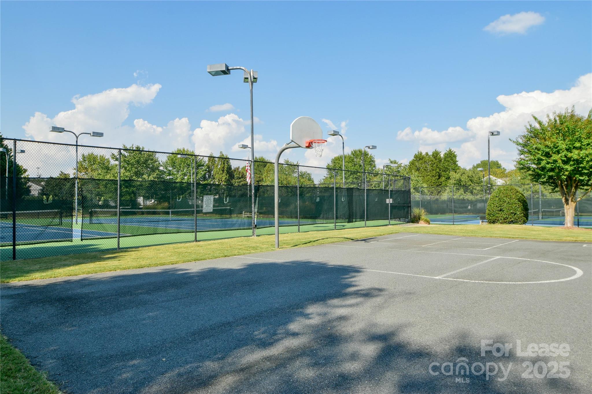 2121 Kaybird Lane Charlotte, NC 28270 - Photo 37 of 39 a view of a basketball court