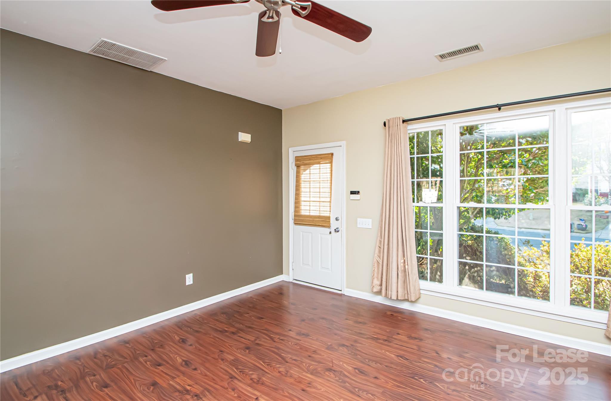 2121 Kaybird Lane Charlotte, NC 28270 - Photo 7 of 39