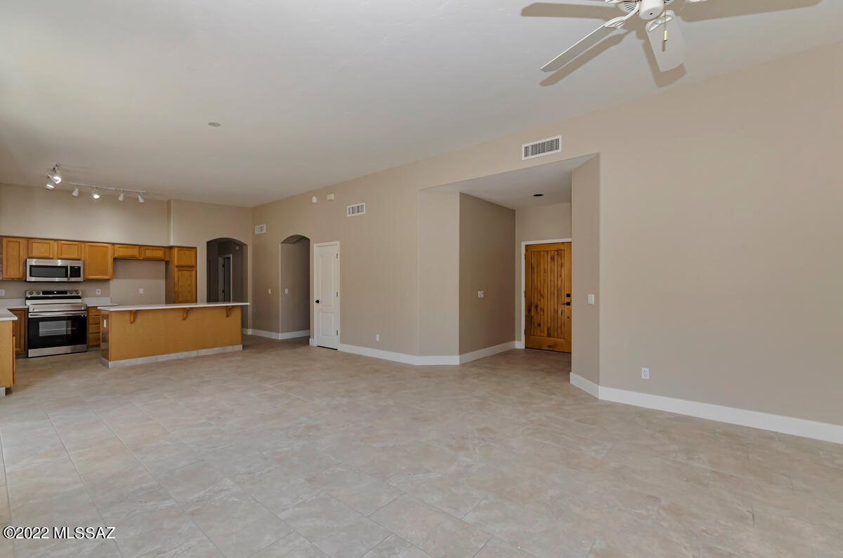456 West Windowmaker Road Tucson, AZ 85737 - Photo 8 of 21