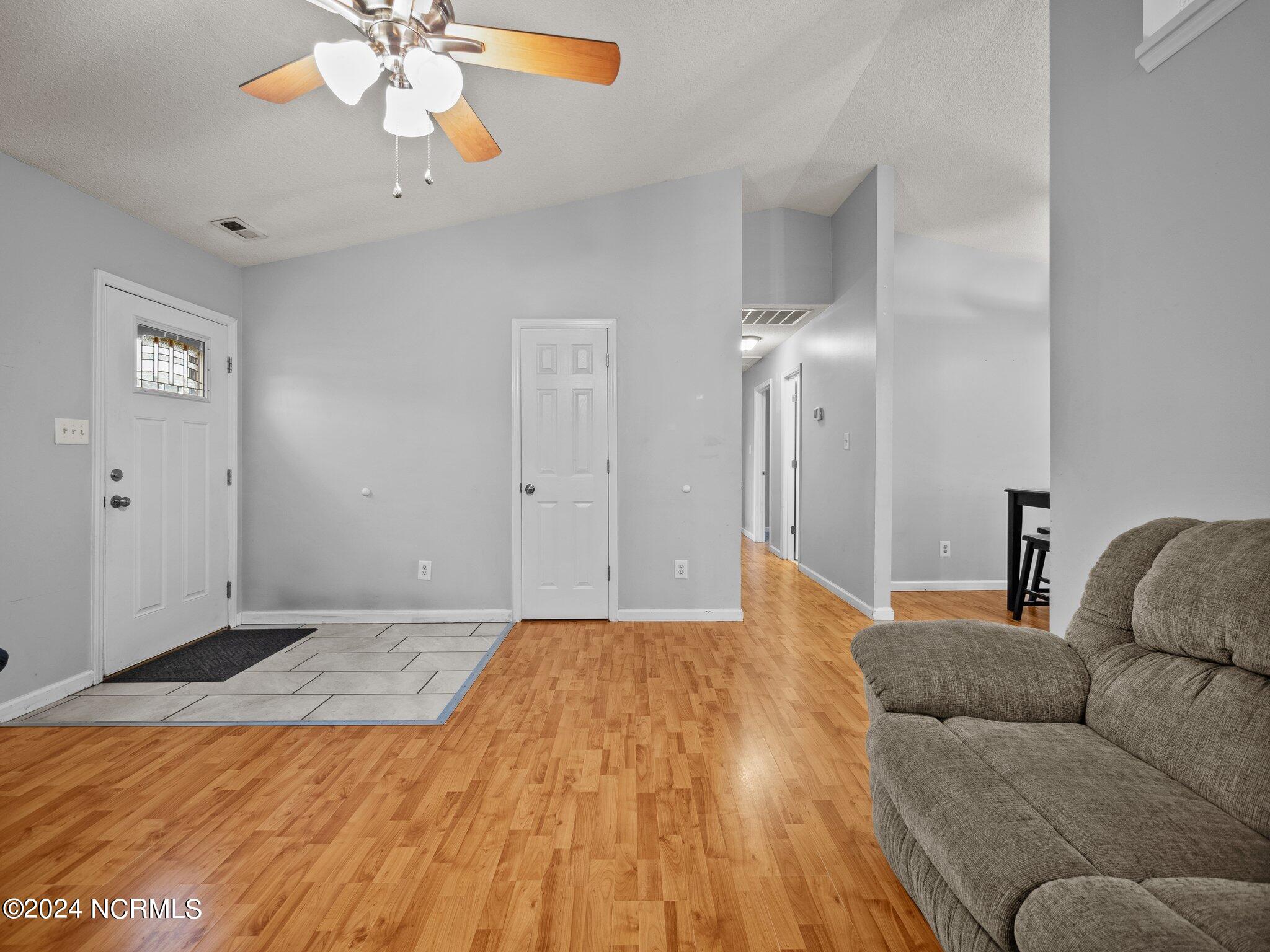413 Oregon Trail Hubert, NC 28539 - Photo 7 of 49 36-web-or-mls-P4033318