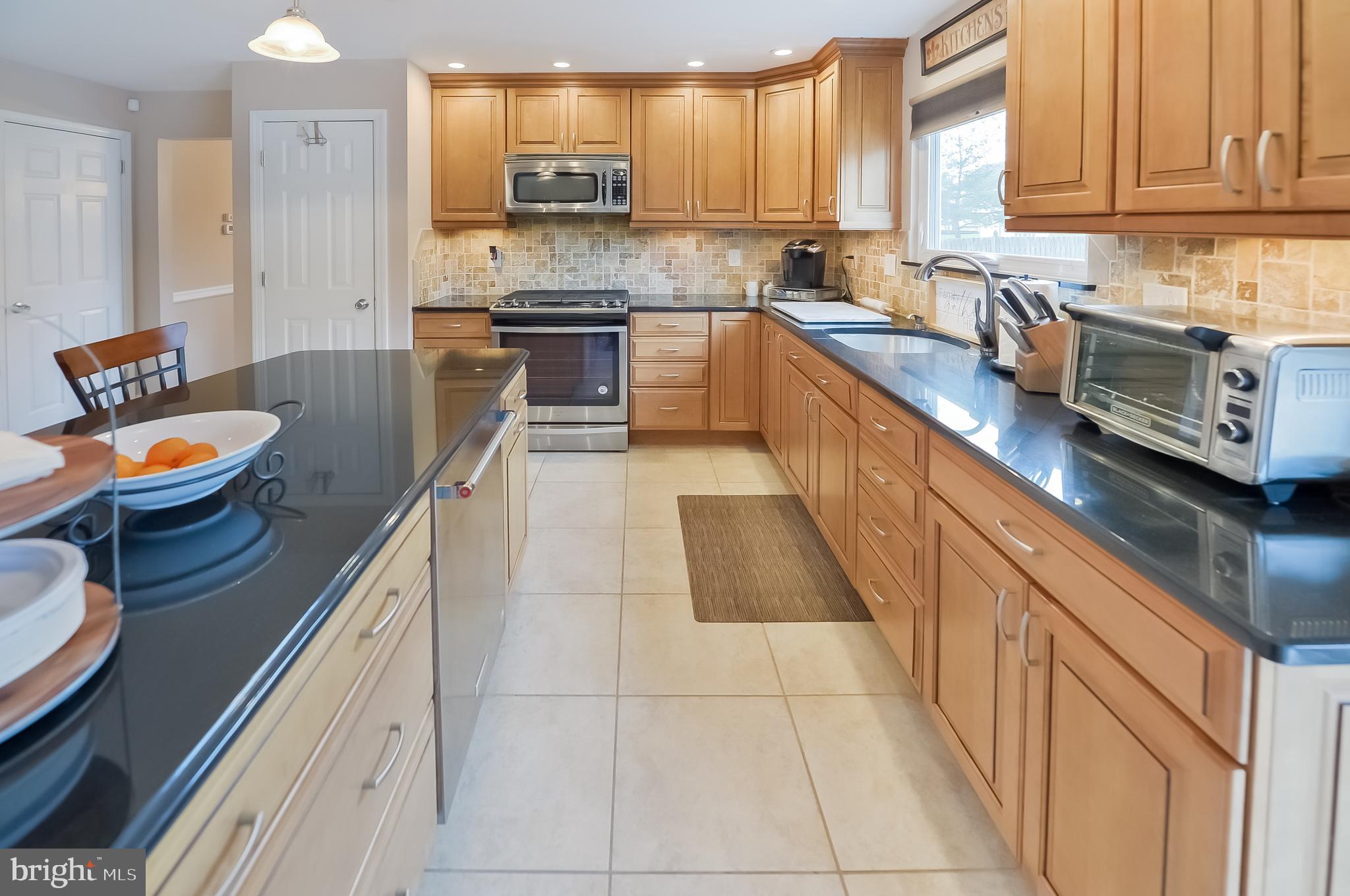 10 Pavilion Road Voorhees, NJ 08043 - Photo 13 of 45 Gallery Image 13