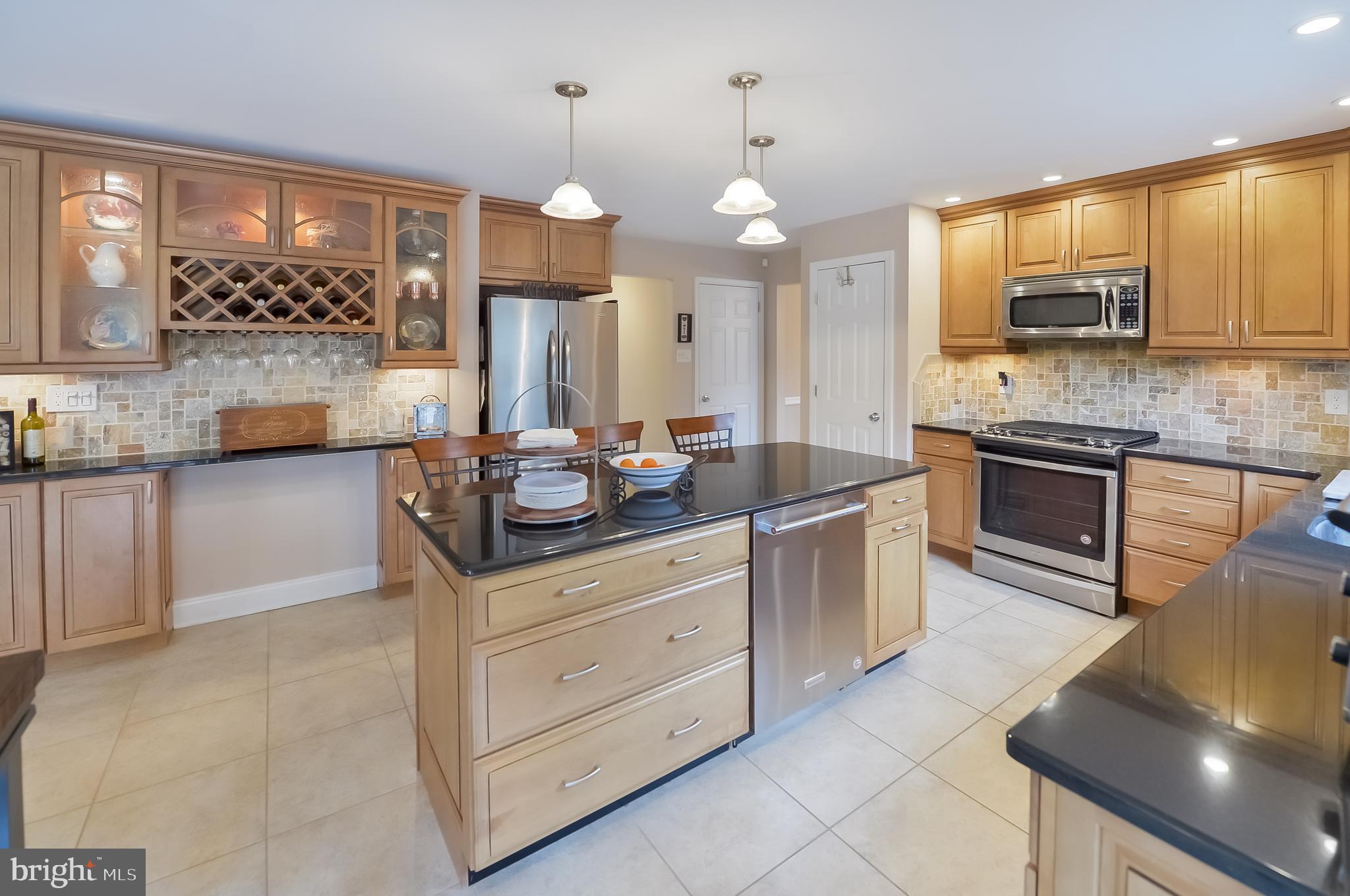 10 Pavilion Road Voorhees, NJ 08043 - Photo 16 of 45 Gallery Image 16