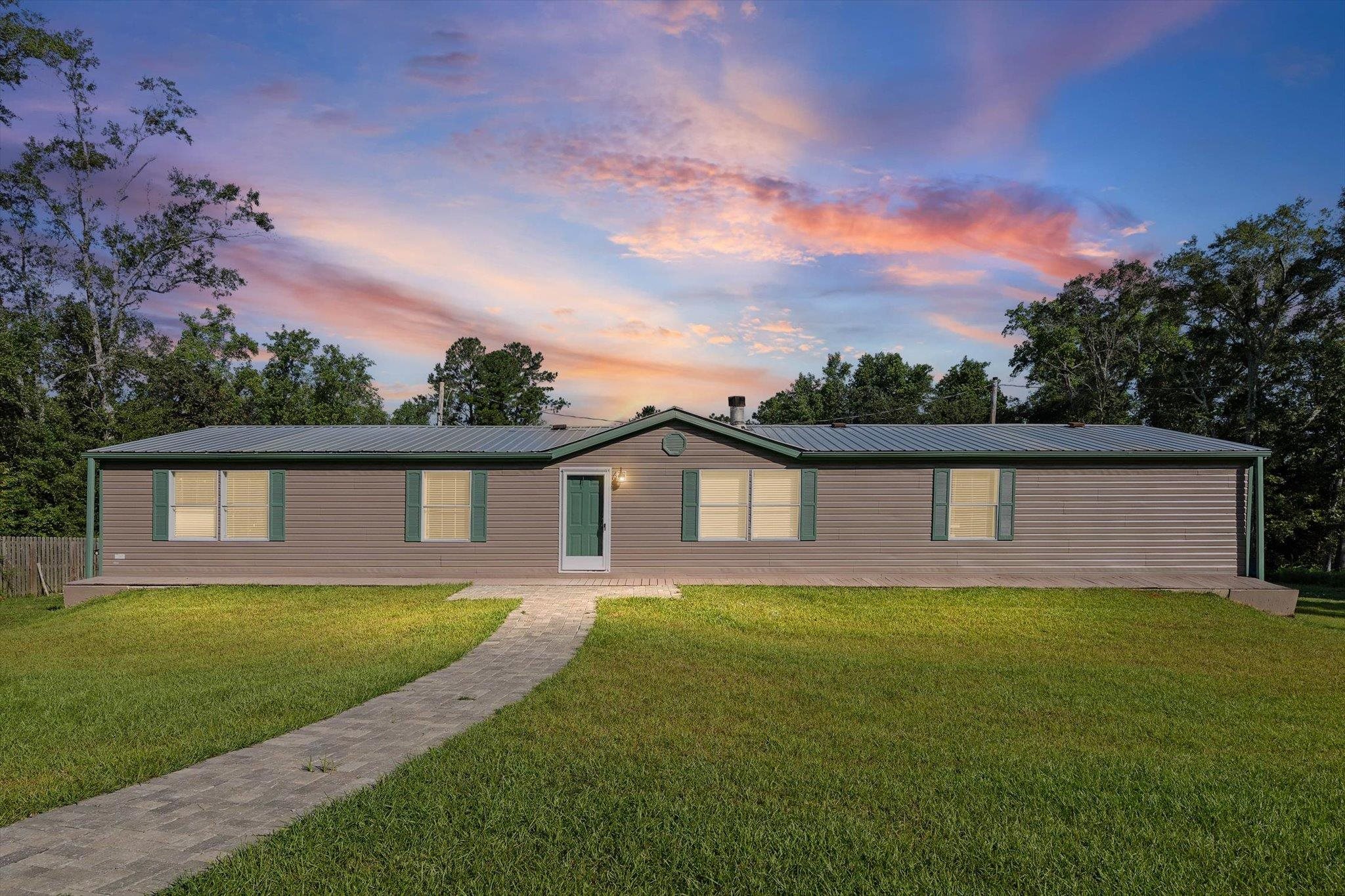20897 Oak Ridge Drive Robertsdale, AL 36567 - Photo 1 of 22 Front Of Structure