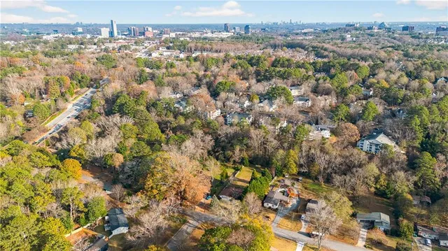 $3,300 | 2918 Highland Drive Southeast, Smyrna, GA 30080