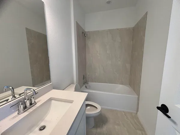 $3,800 | 9323 Lorenzo Way, Port St. Lucie, FL 34987