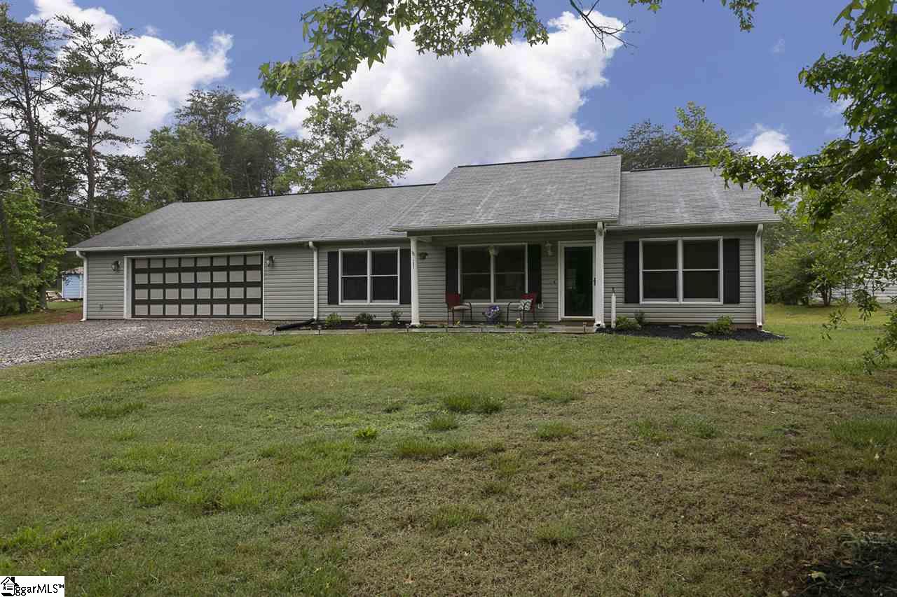 121 Bobo Road Wellford, SC 29385 - Photo 2 of 23 Gallery Image 2