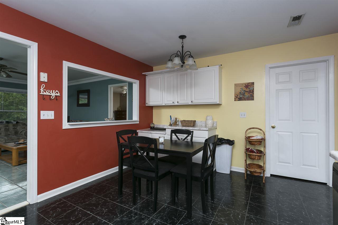 121 Bobo Road Wellford, SC 29385 - Photo 12 of 23 Gallery Image 12