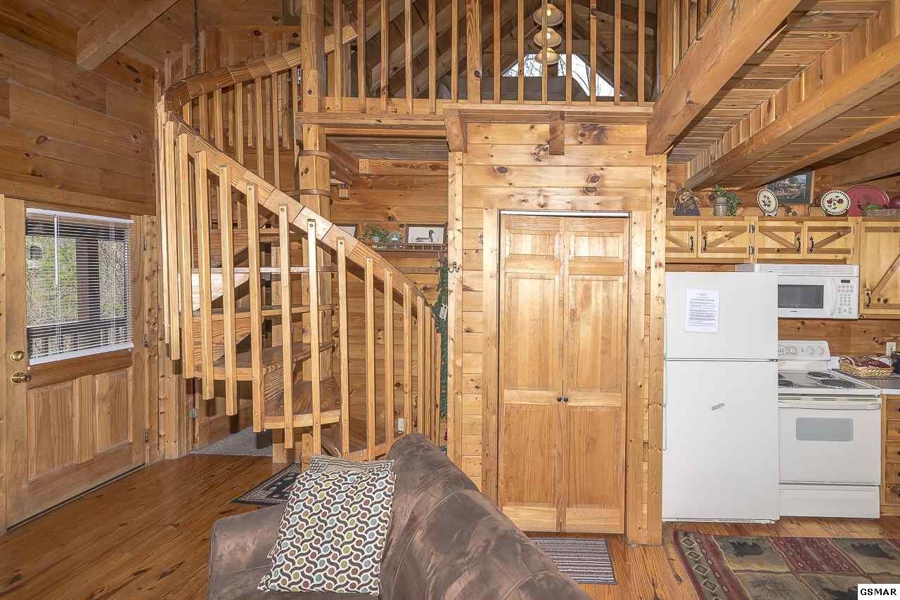 1556 Trappers Ridge Sevierville, TN 37862 - Photo 12 of 20 Gallery Image 12