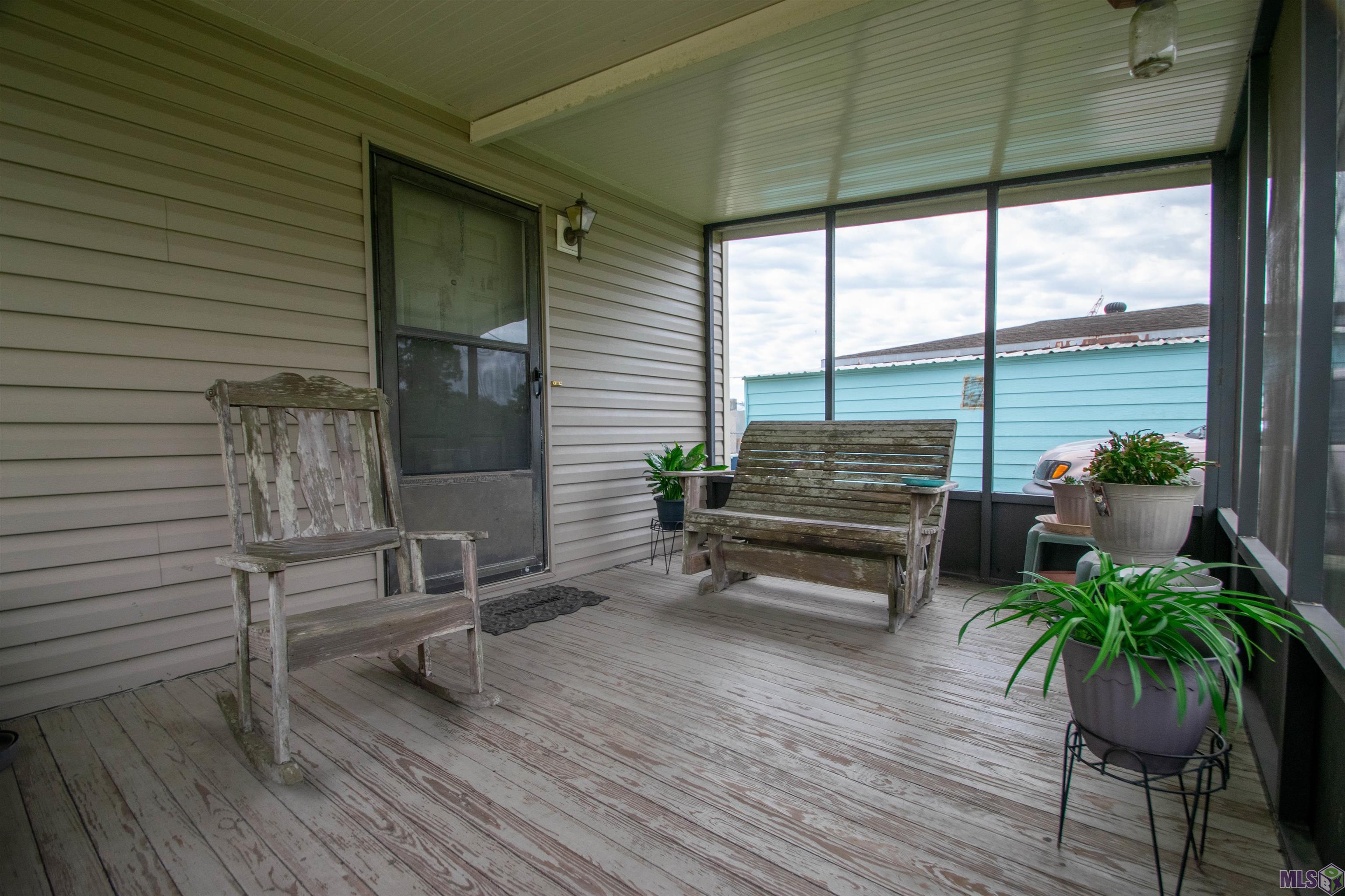 1614 River Road Berwick, LA 70342 - Photo 4 of 21 Gallery Image 4