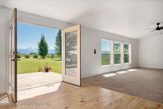 $825,000 | 6460 North 5000 West, Tetonia, ID 83452