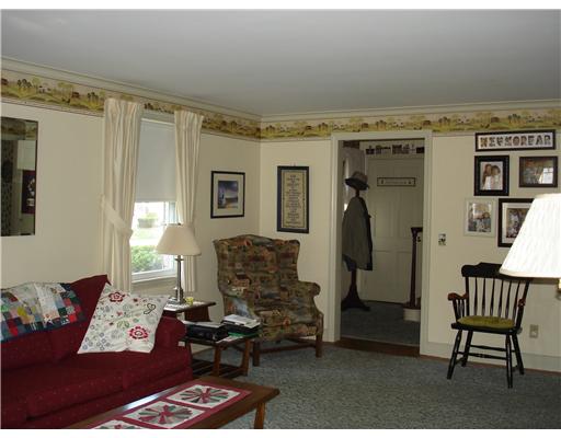 66 Bryant Road Cranston, RI 02910 - Photo 2 of 7 Living Room.