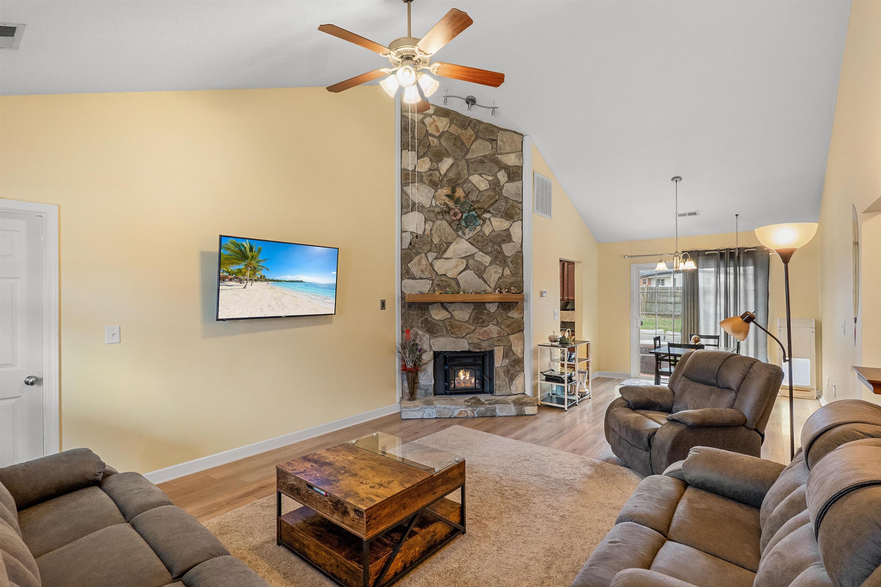 345 Bishop Hicks Court Inman, SC 29349 - Photo 4 of 20