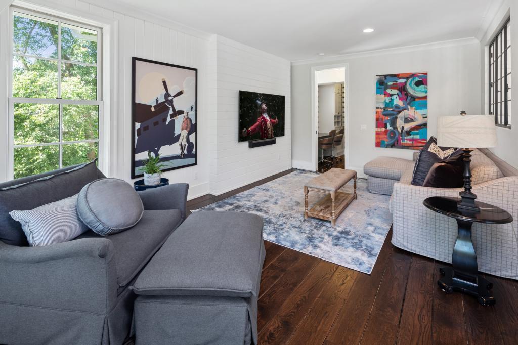 20455 Park Place Deephaven, MN 55331 - Photo 18 of 41