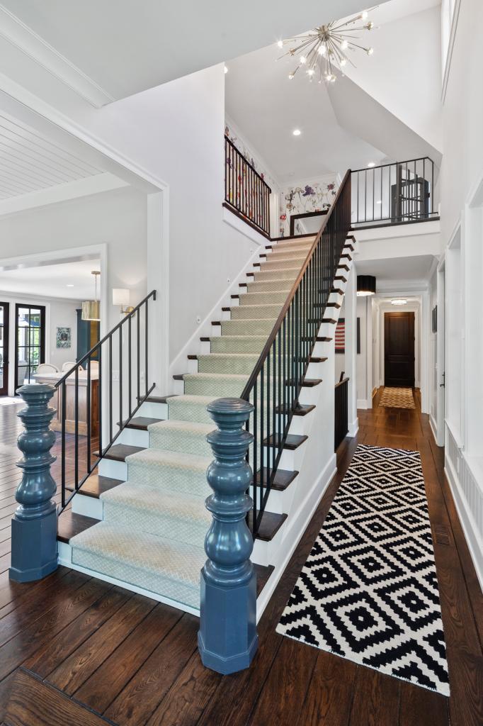 20455 Park Place Deephaven, MN 55331 - Photo 19 of 41