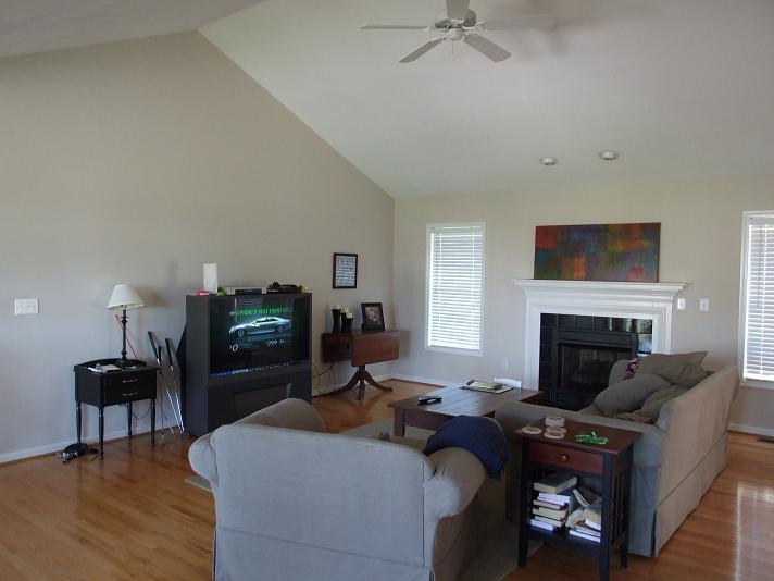 541 Castleridge Road Vinton, VA 24179 - Photo 4 of 5 GREAT ROOM