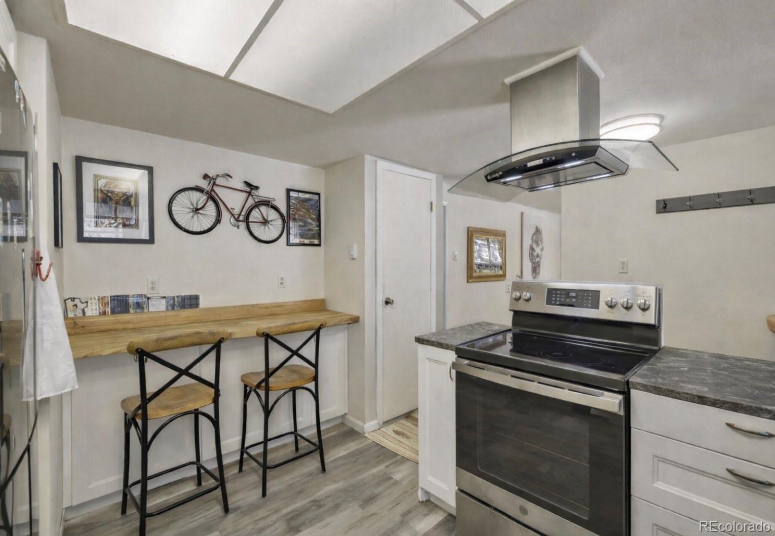 15 Gi-Gi Lane Evergreen, CO 80439 - Photo 4 of 28