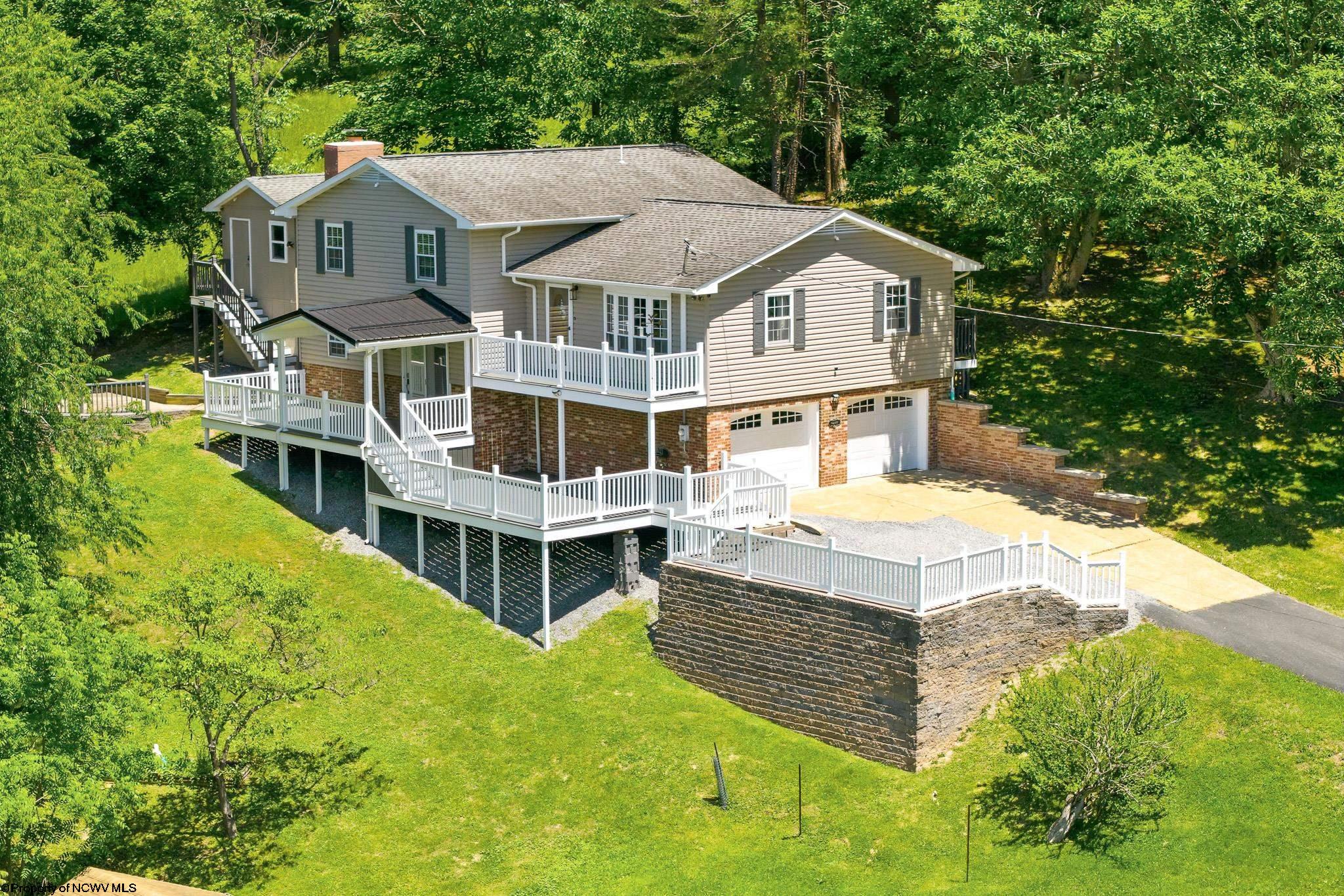 83 Maple Lake Road Bridgeport, WV 26330 - Photo 23 of 44 Gallery Image 23