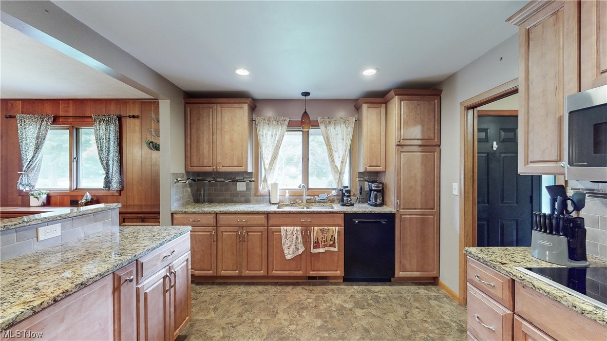 34970 Solon Road Solon, OH 44139 - Photo 15 of 35 Gallery Image 15