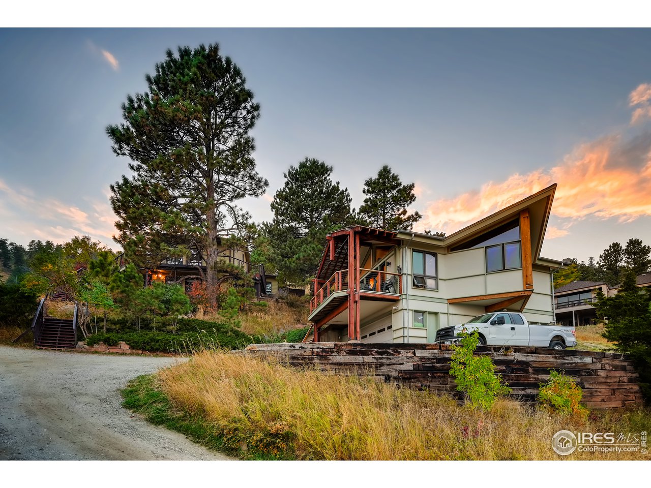 57 Acorn Lane Boulder, CO 80304 - Photo 26 of 40 a house view with a garden space