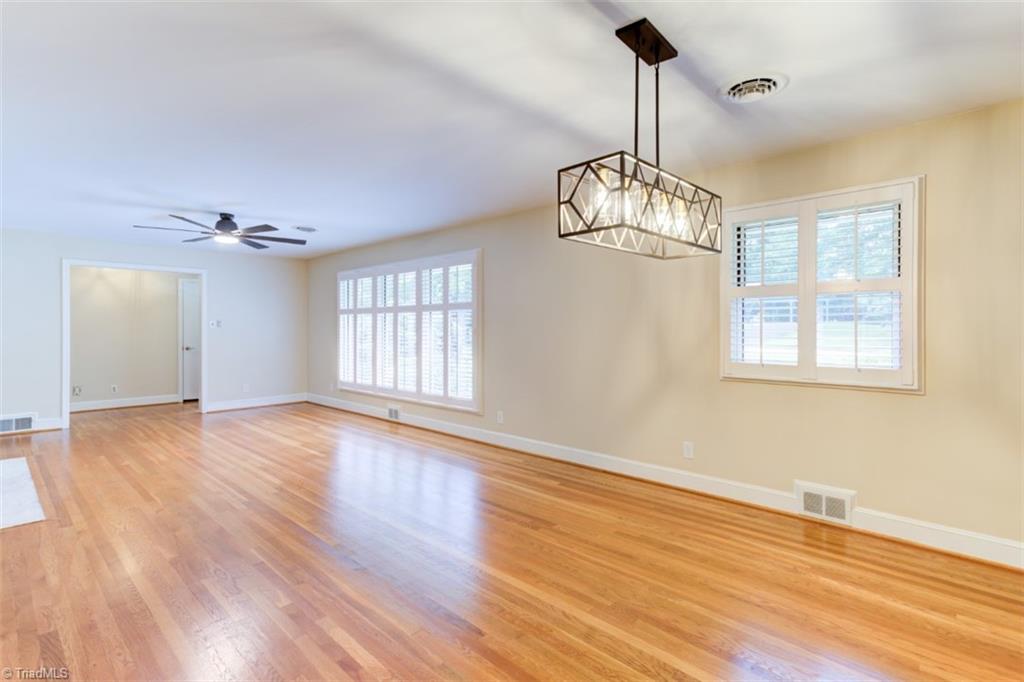 818 Chester Road Winston-Salem, NC 27104 - Photo 5 of 38 Gallery Image 5