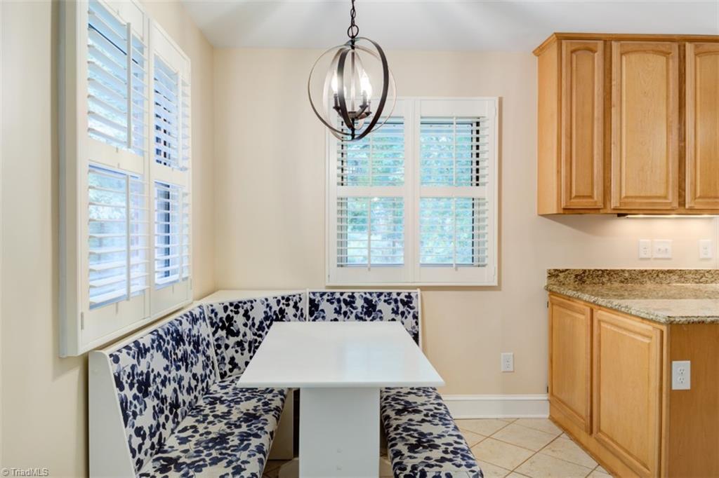 818 Chester Road Winston-Salem, NC 27104 - Photo 7 of 38 Gallery Image 7